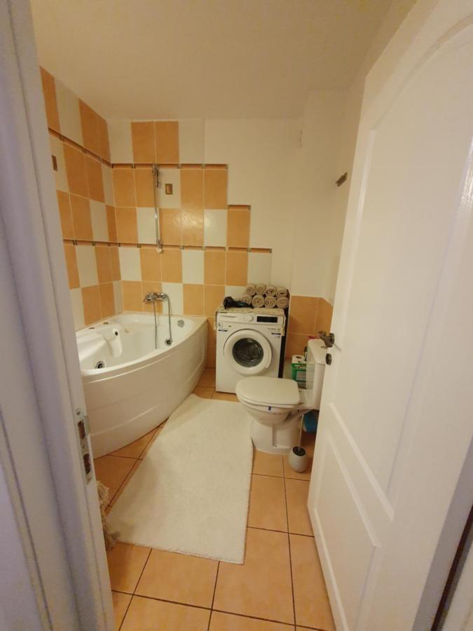 Suceava Apartment Exteriör bild